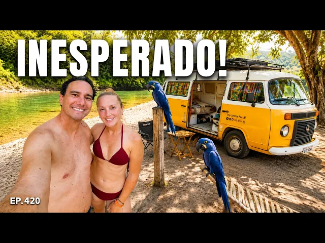 Após pernoitarem em um posto de combustível em Bodoquena, a dupla segue viagem com a Kombihome Maria Aurora